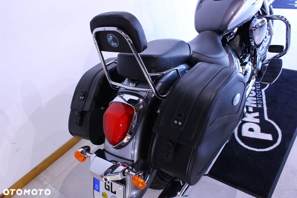 Suzuki Intruder - 20