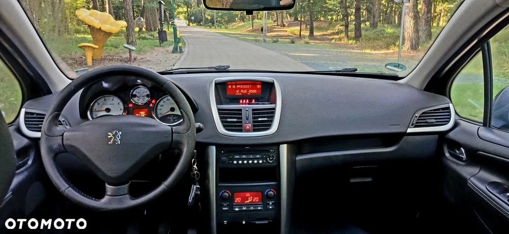 Peugeot 207 120 Premium - 12