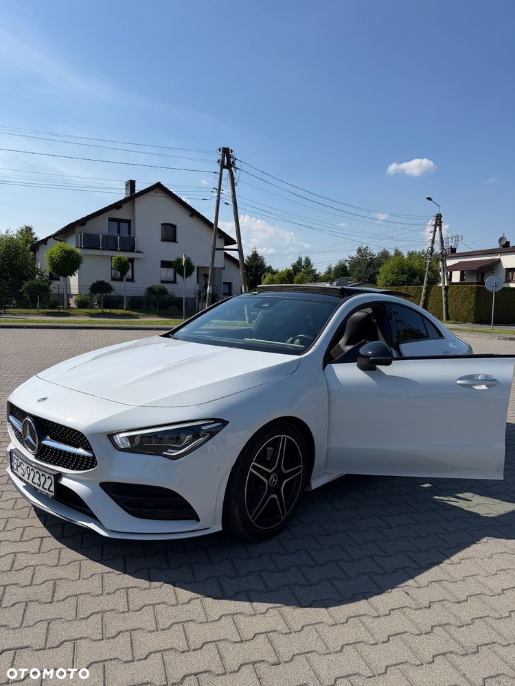 Mercedes-Benz CLA 200 4-Matic AMG Line 8G-DCT - 17