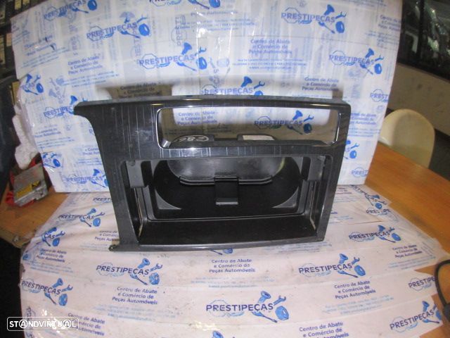 Grelha Friso GS1D64361 MAZDA 6 II FASE 2 2008 2 FASE 2 1.8I 120CV 5P CINZA  MEIO GRE BASE DE COPOS - 1