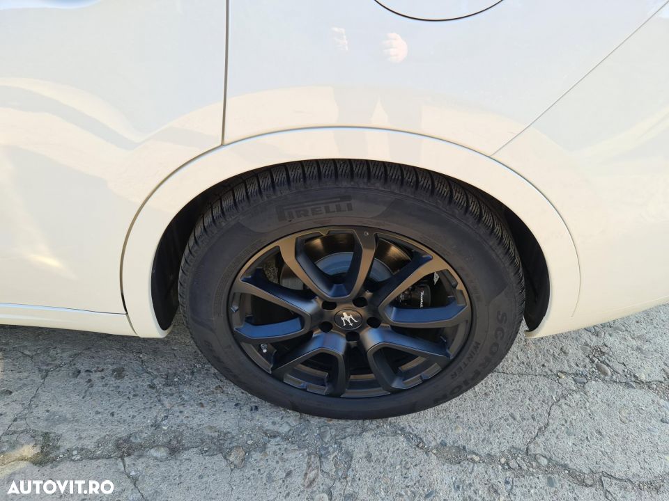 Maserati Levante Q4 - 6