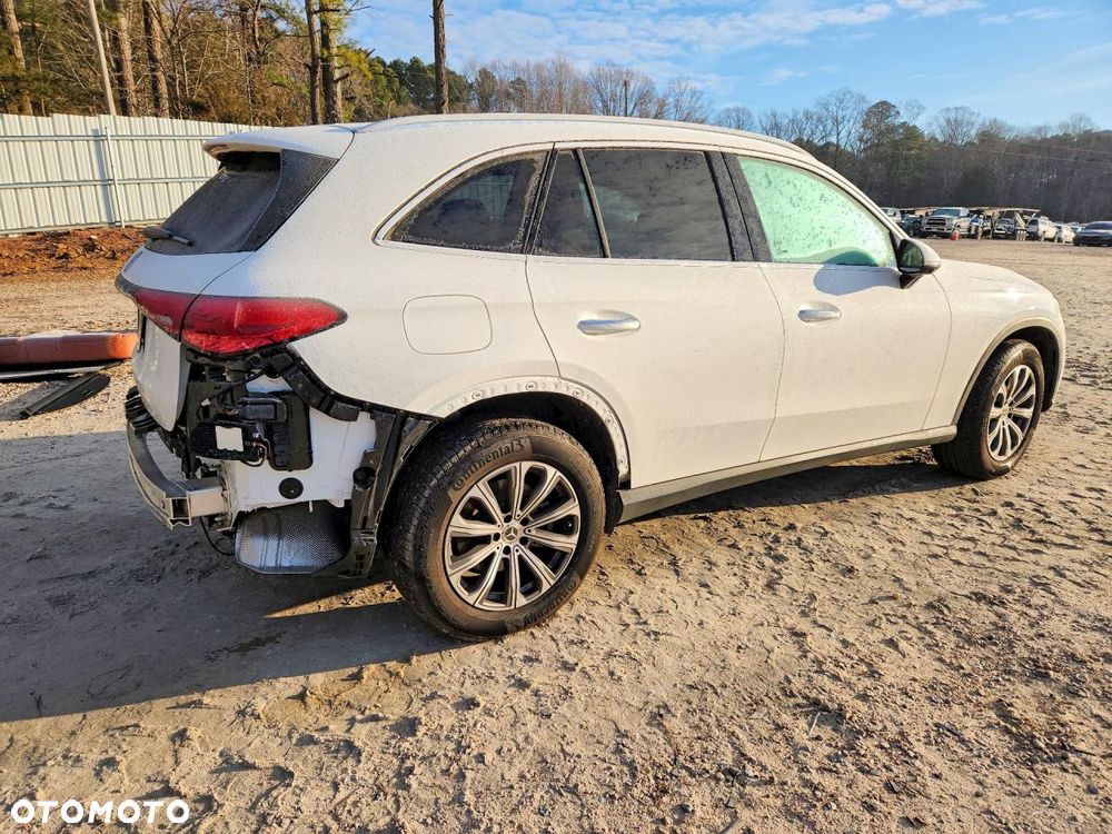 Mercedes-Benz GLC - 4