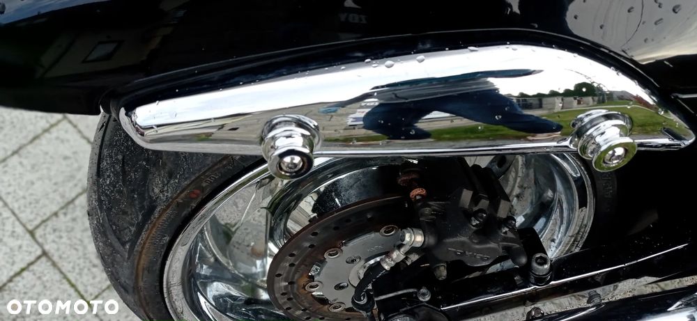 Suzuki Intruder - 31