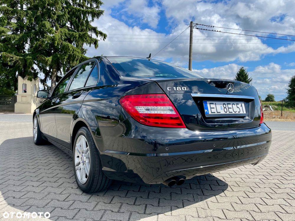 Mercedes-Benz C-Class 2011 photo 5