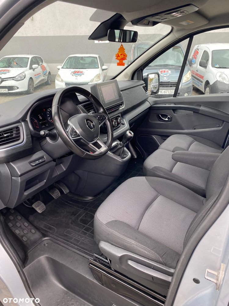 Renault Trafic - 8