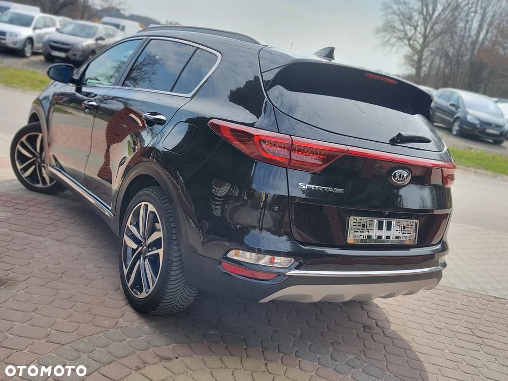 Kia Sportage 2.0 CRDI AWD Eco-Dynamics+ (48V M-H) PLATINUM - 13
