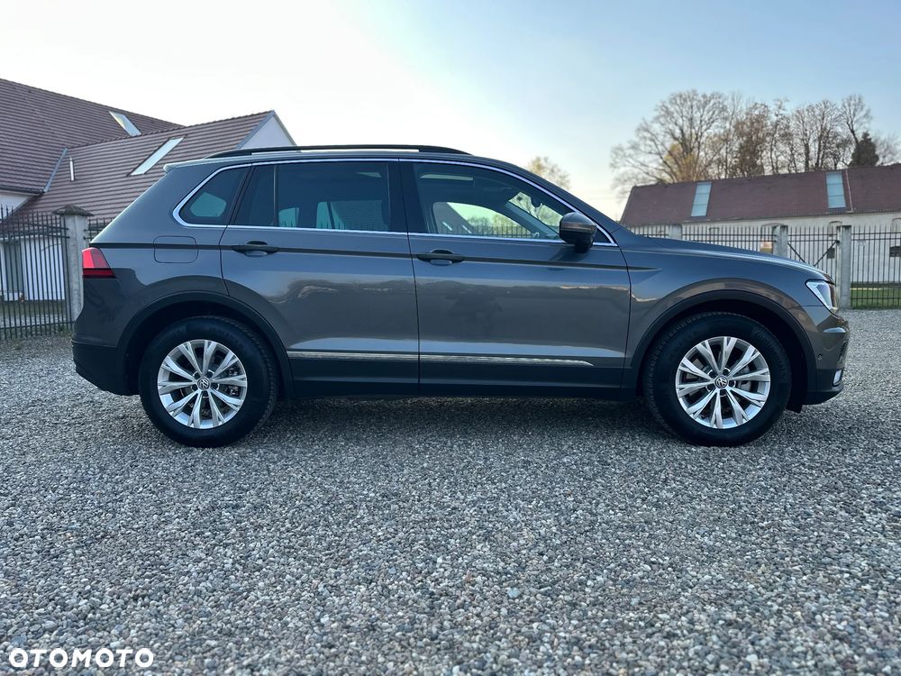 Volkswagen Tiguan - 8
