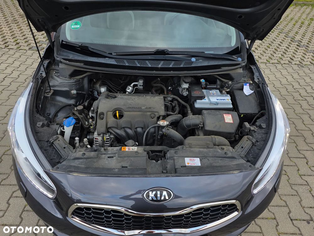 Kia Ceed - 17