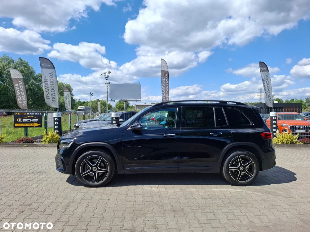 Mercedes-Benz GLB 250 4-Matic AMG Line 8G-DCT - 8