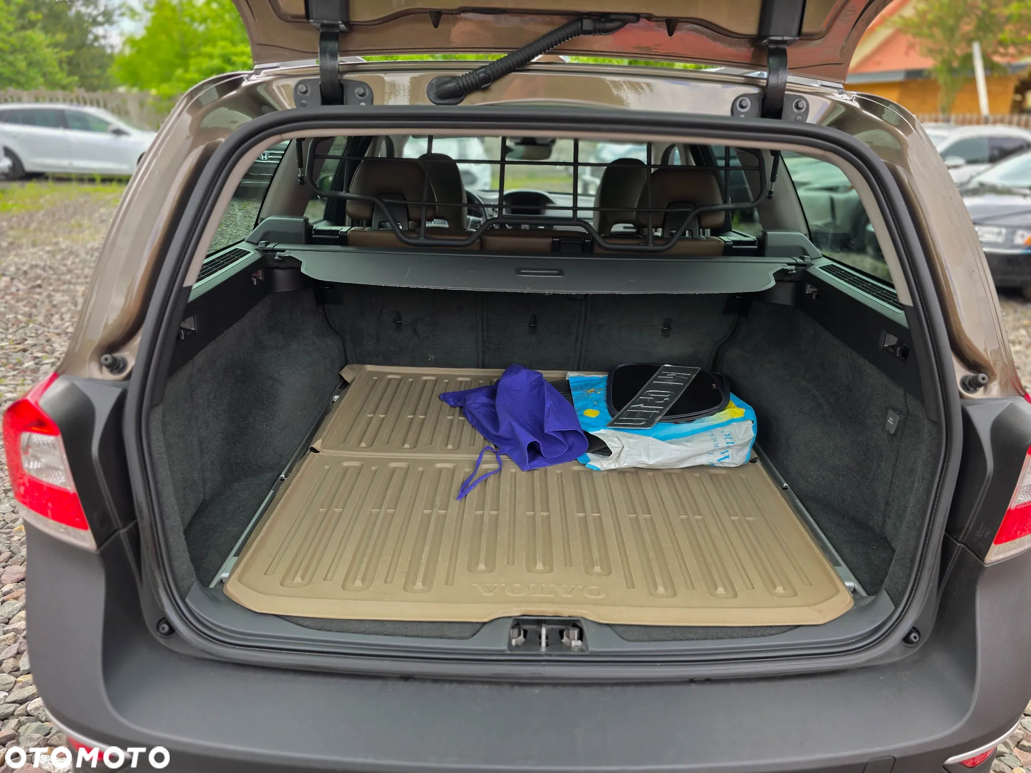 Volvo XC 70 D4 AWD Summum EU6 - 17