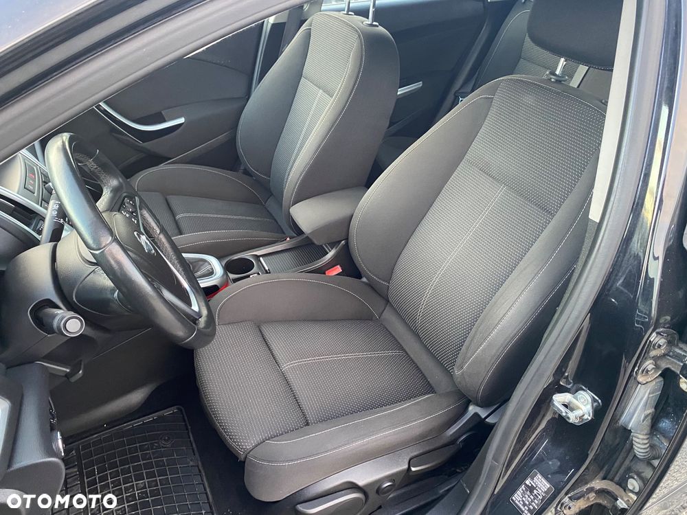 Opel Astra 1.4 Turbo Sport - 22