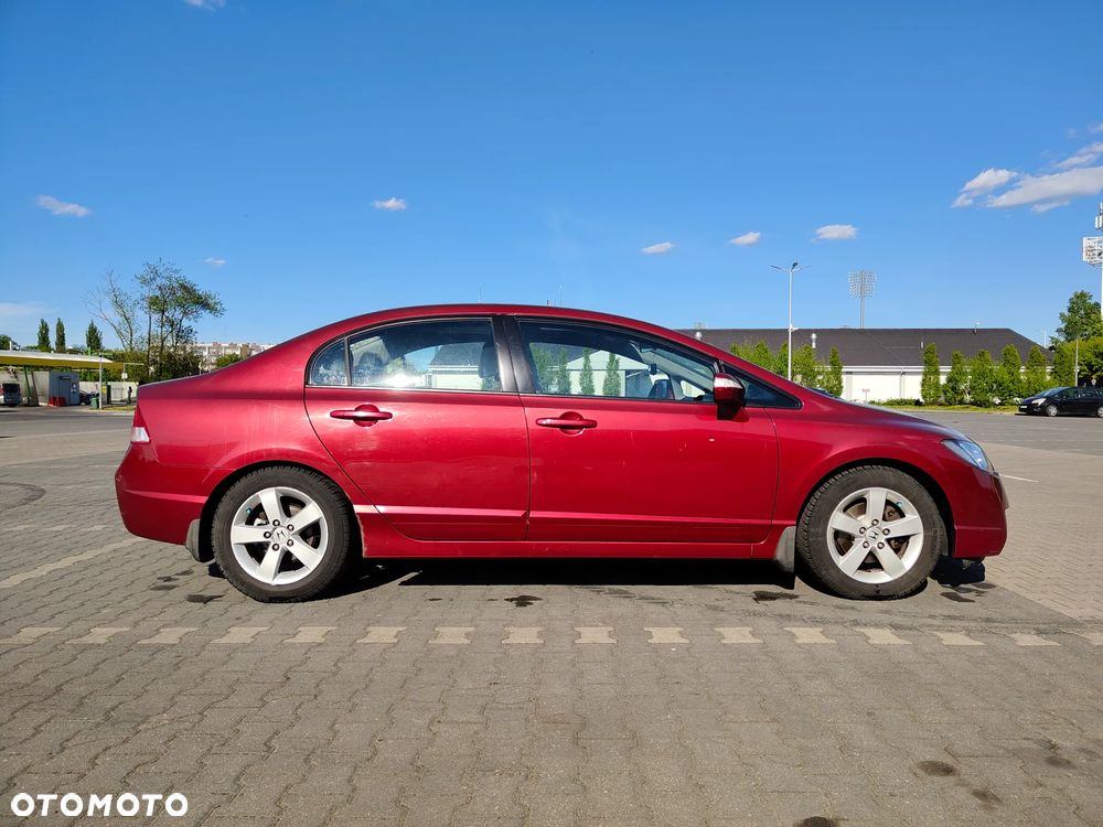 Honda Civic 1.8 Executive - 8