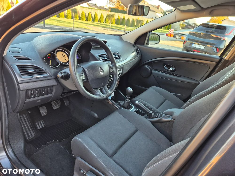 Renault Megane 1.6 16V 110 Expression - 14