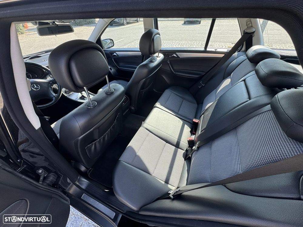 Mercedes-Benz C 220 CDi Avantgarde Aut. - 8