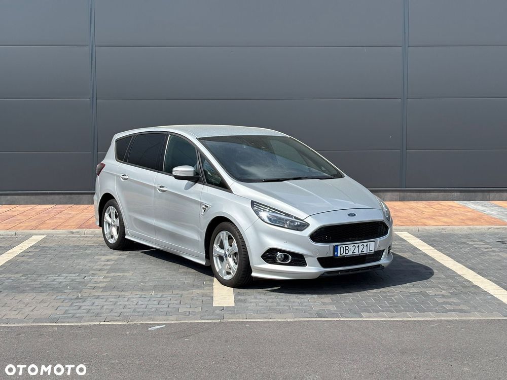 Ford S-Max 2.0 EcoBlue Twin-Turbo Titanium - 1