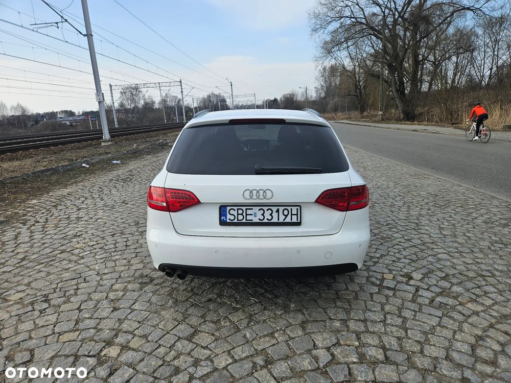 Audi A4 Avant - 6