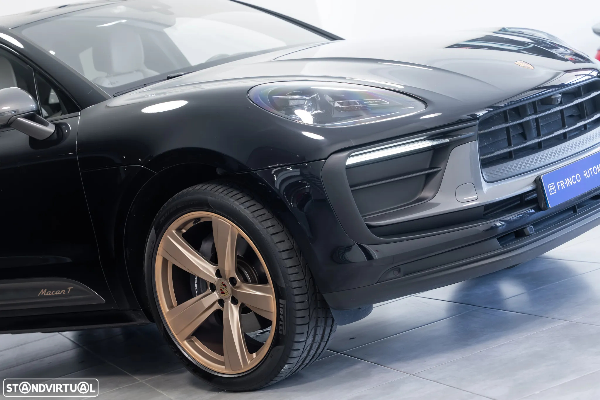 Porsche Macan T - 5