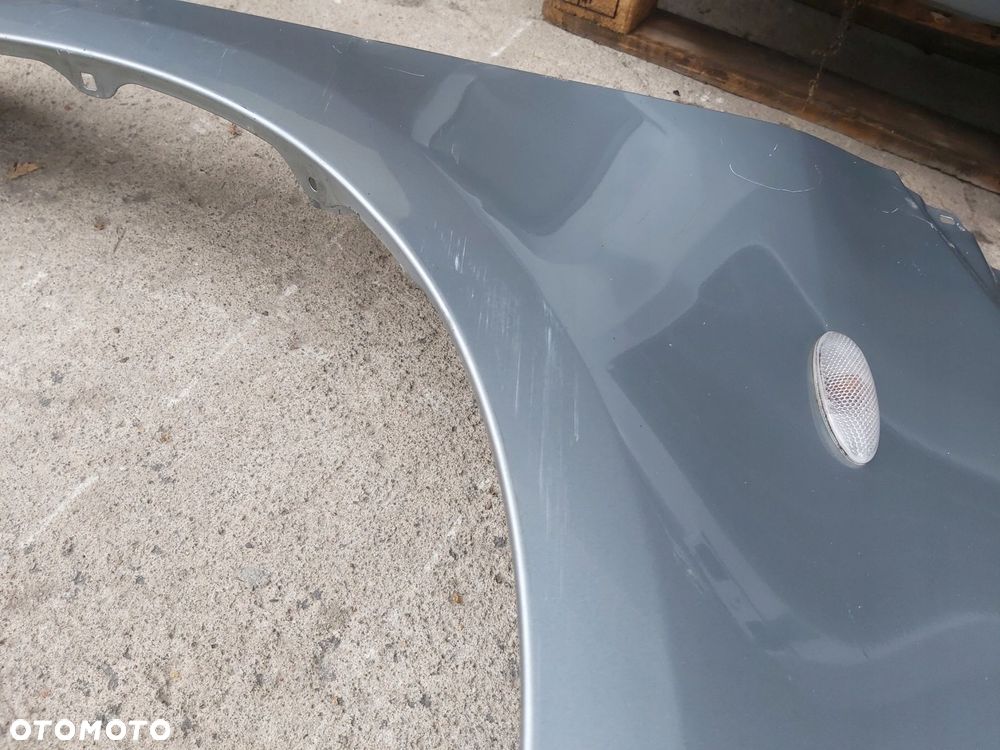 Toyota Yaris II LIFT Kompletny przód zderzak maska - 5