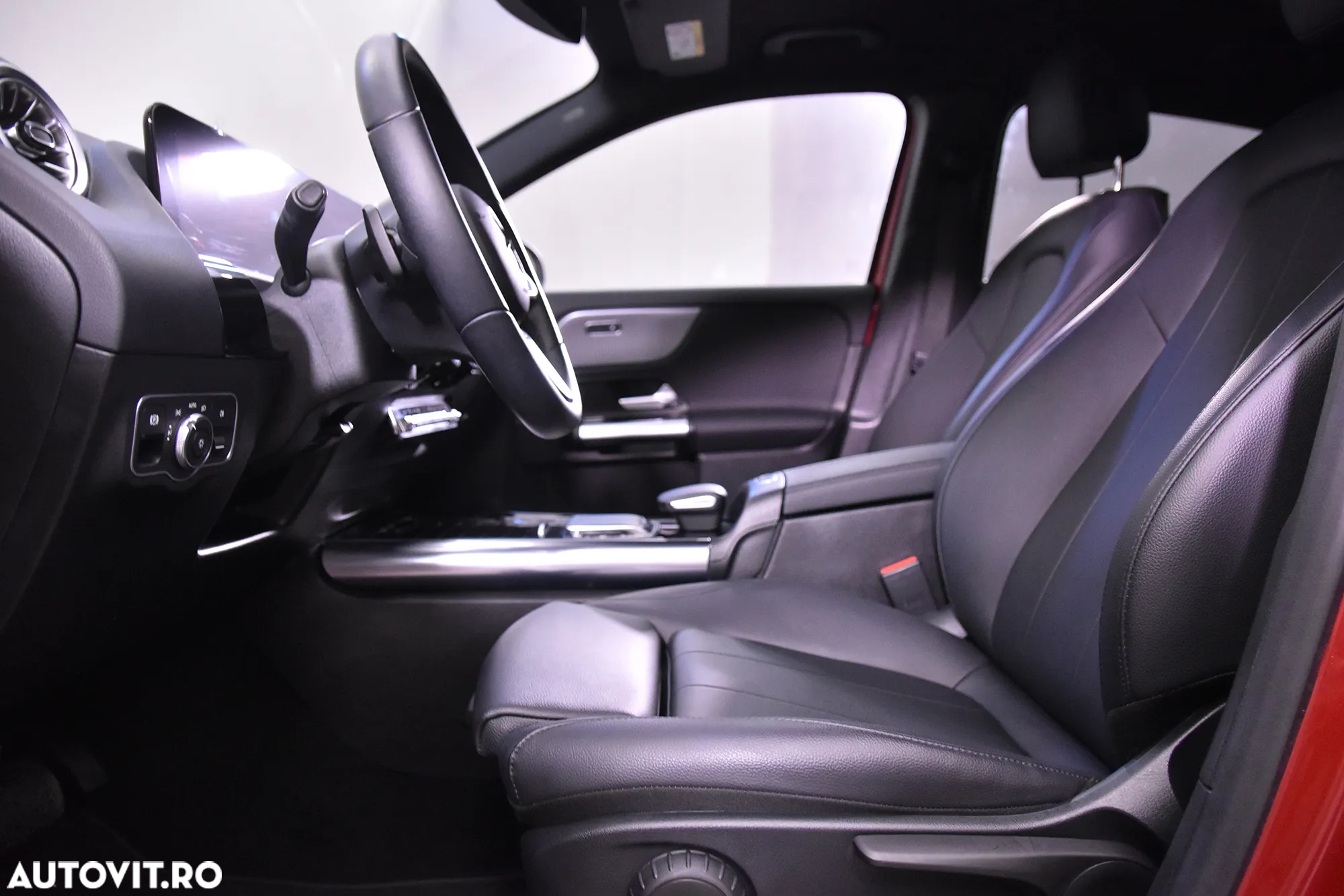 Mercedes-Benz GLA 200 Aut. - 24