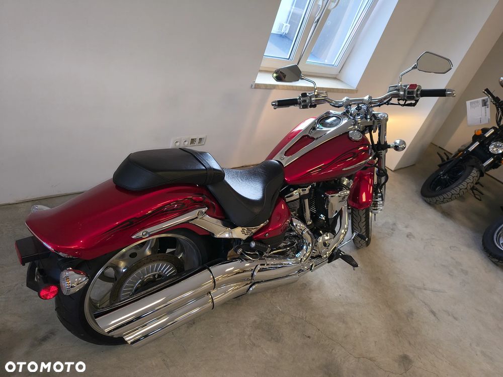 Yamaha XV - 16