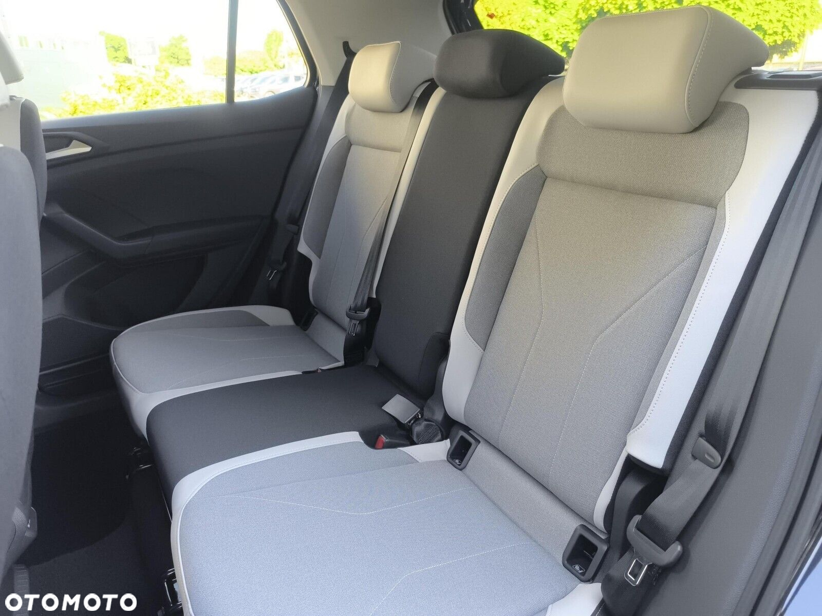 Volkswagen T-Cross - 16