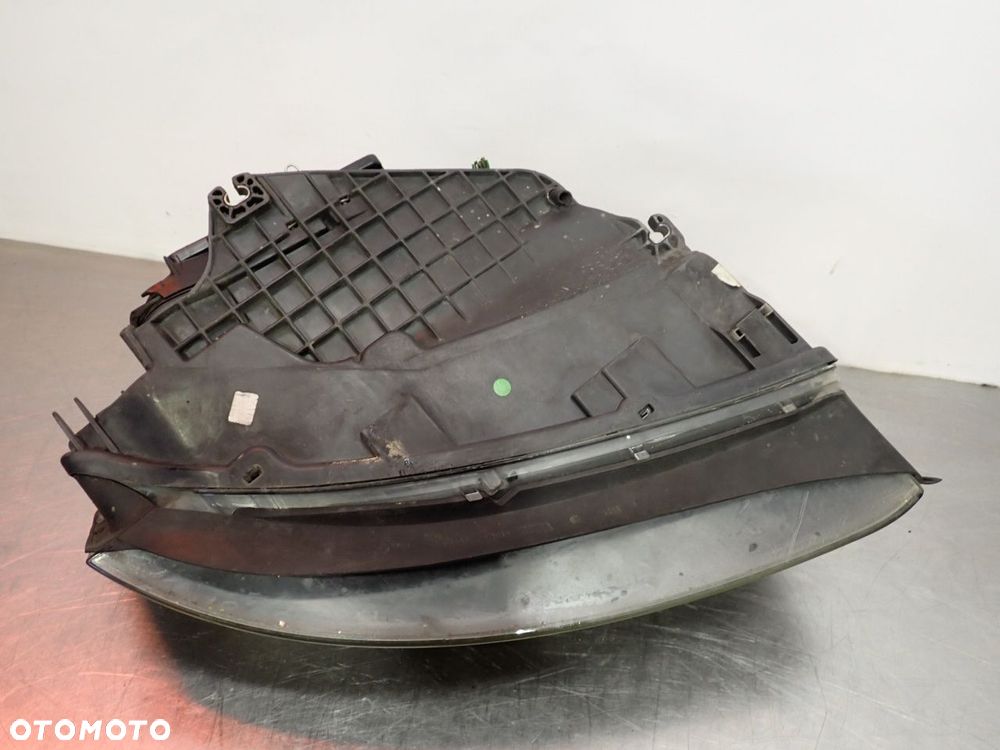LAMPA LEWA PRZEDNIA XENON AUDI A4 B6 - 6