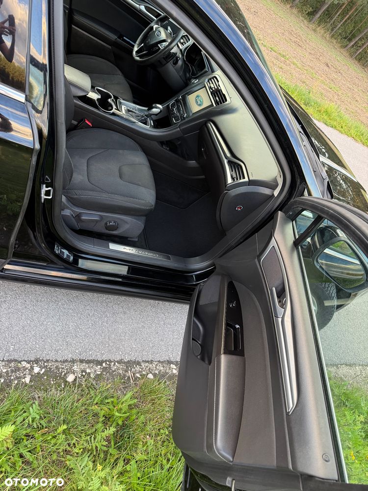 Ford Mondeo 2.0 TDCi Titanium PowerShift - 24