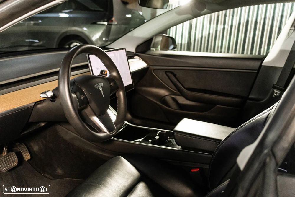 Tesla Model 3 Long-Range Dual Motor AWD - 19