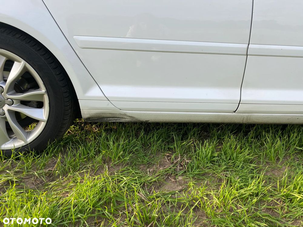 Audi A3 Sportback 2.0 TDI DPF Ambition - 9