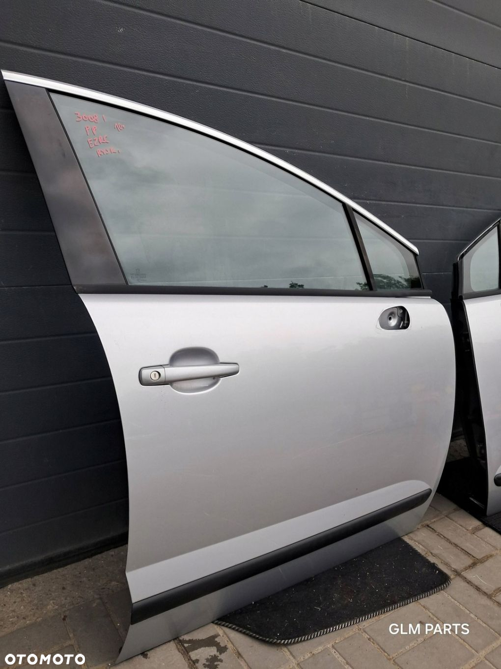 Peugeot 3008 PRAWE drzwi przednie 2010 rok - 3