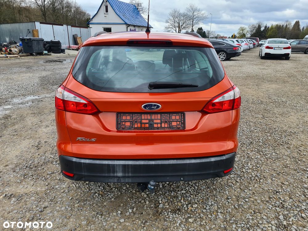 Ford Focus SW - 6