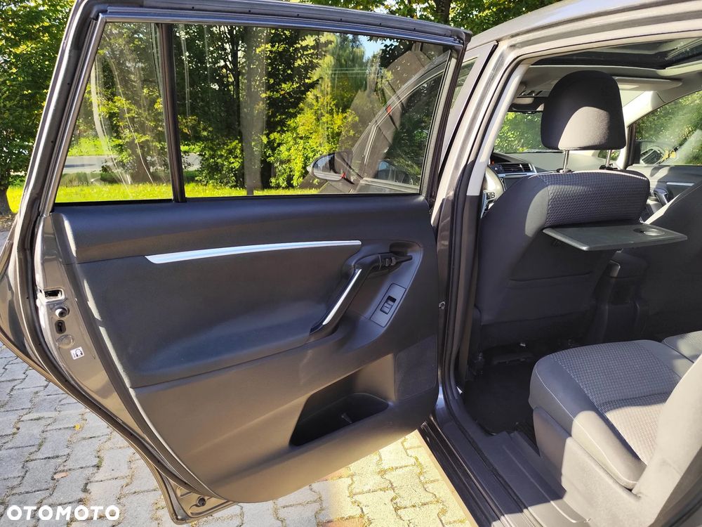 Toyota Verso 1.6 D-4D 7-Sitzer Start/Stop Skyview Edition - 19