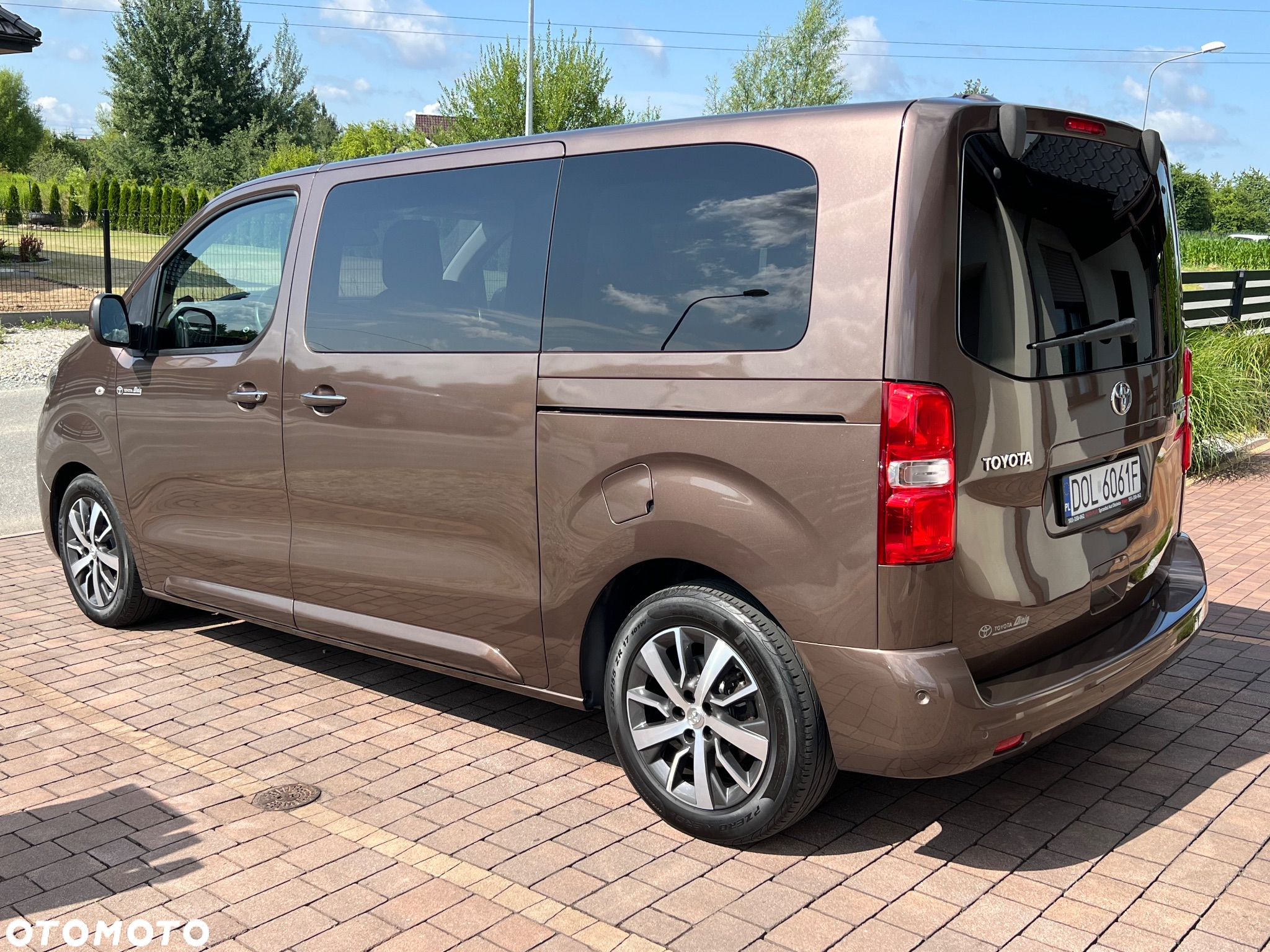 Toyota ProAce 2,0-l-D-4D L1 (8-Si.) Verso Family Comfort - 12