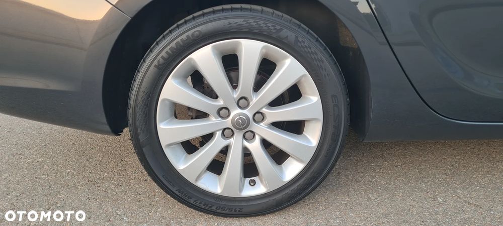 Opel Astra 1.4 Turbo Innovation - 11