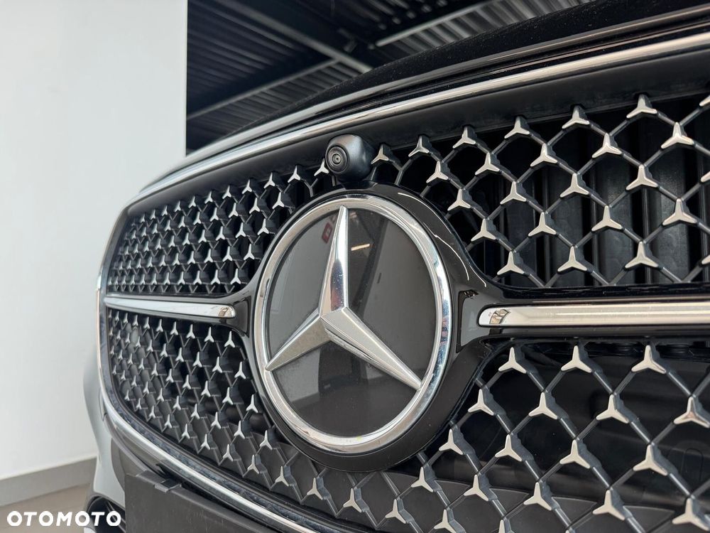 Mercedes-Benz Klasa E - 11