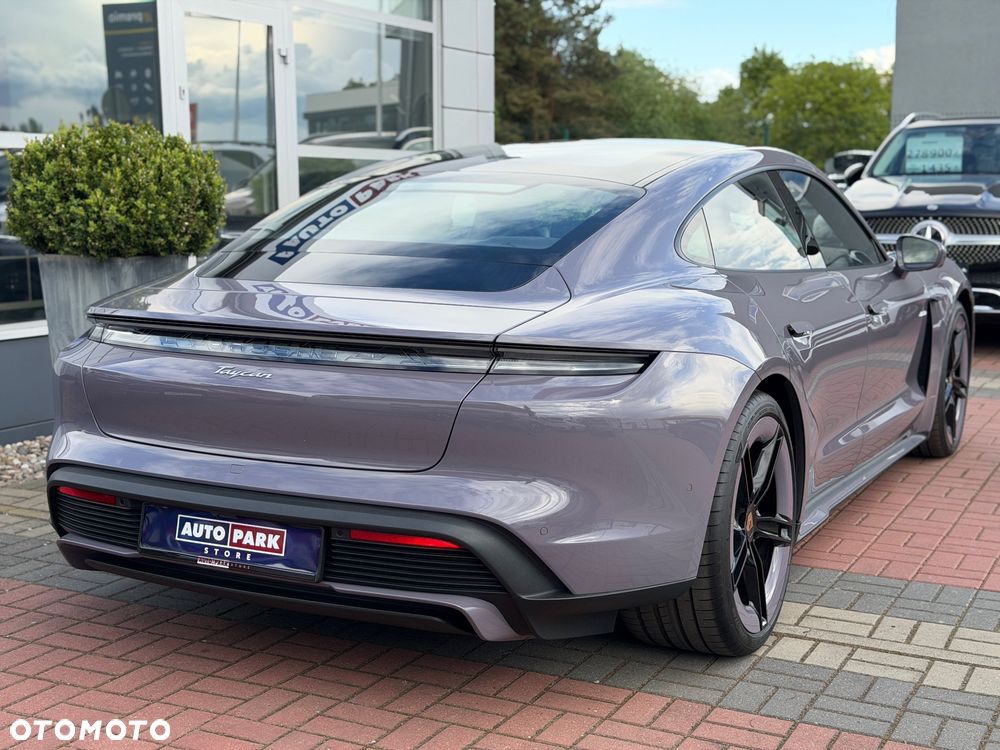 Porsche Taycan 105kWh Performance Plus - 8