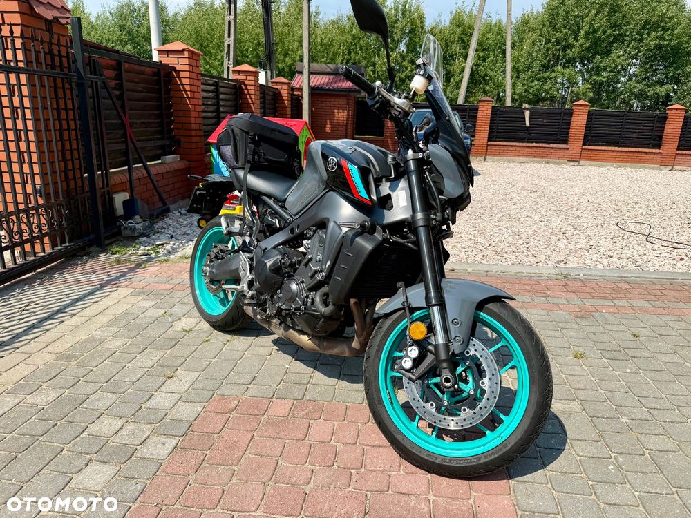 Yamaha MT - 2
