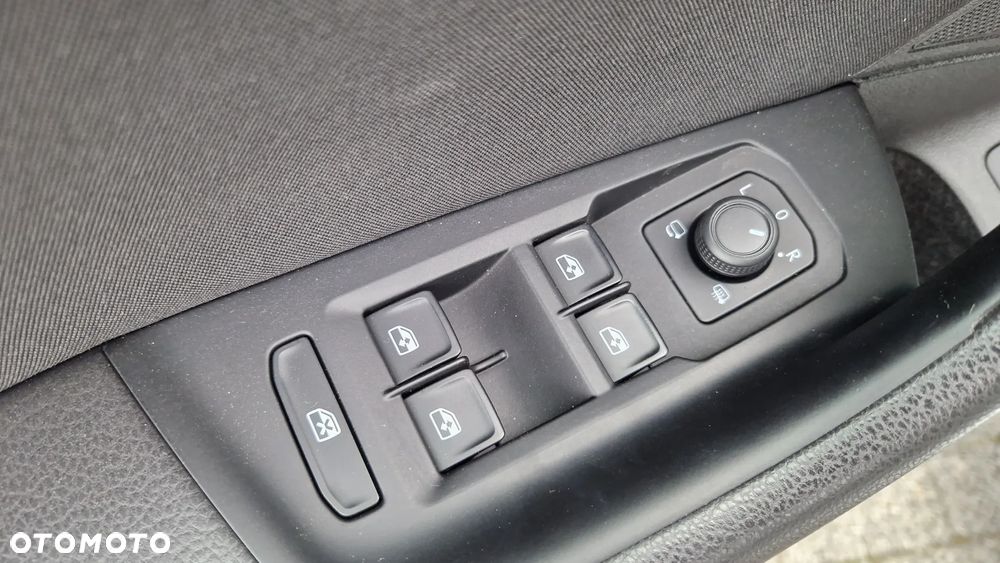 Volkswagen Passat 2.0 TDI BMT SCR Comfortline DSG7 - 23