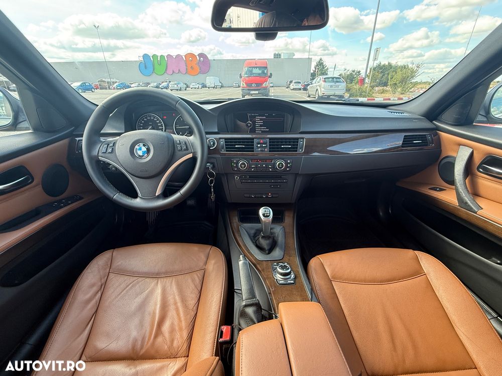 BMW Seria 3 320d xDrive - 8
