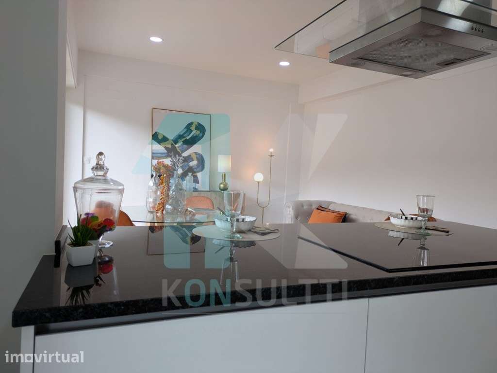 Apartamento T3 c/varanda próximo da Pastelaria Califa - Benfica - Grande imagem: 4/21