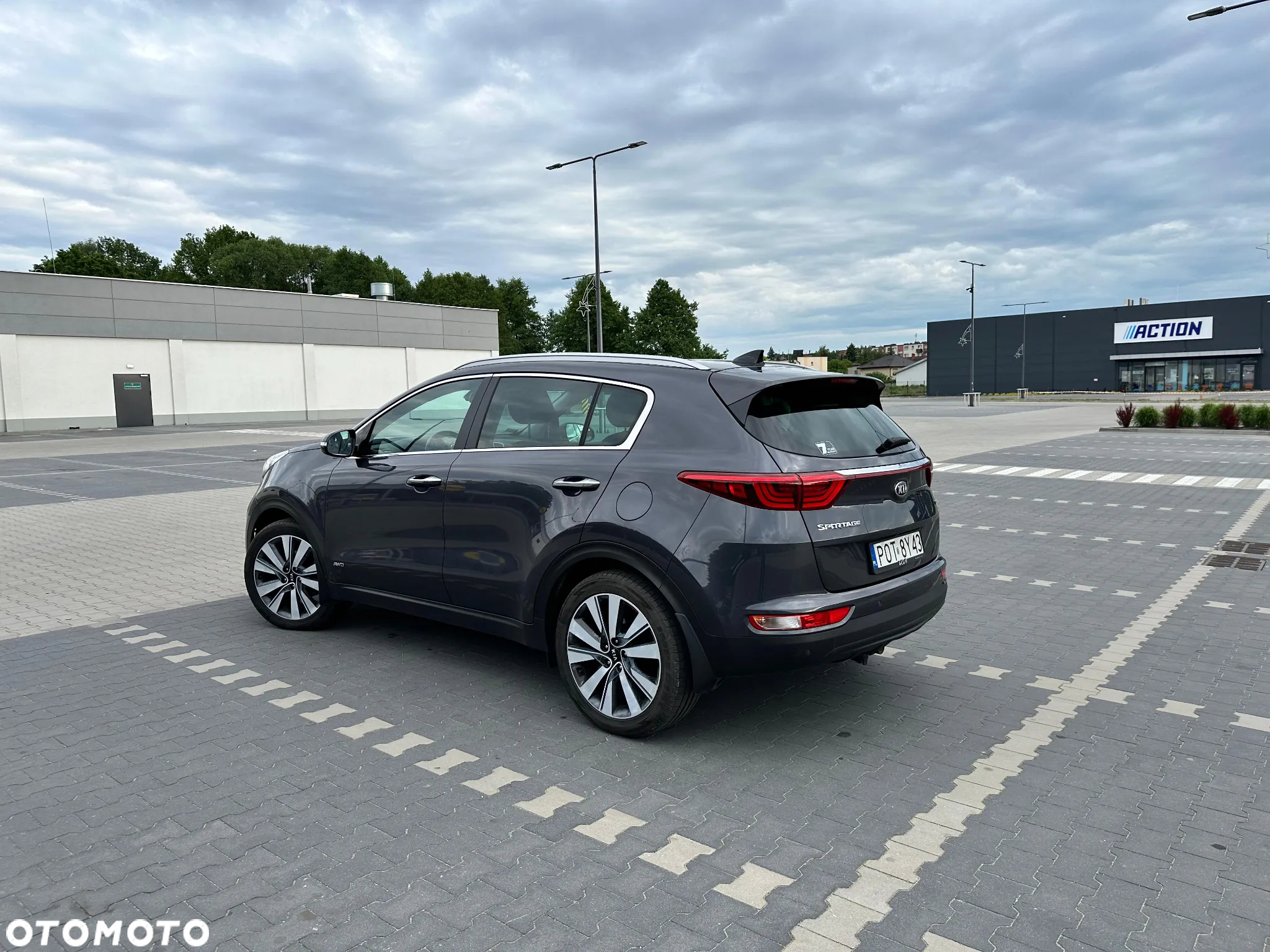 Kia Sportage - 4