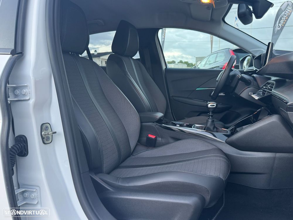 Peugeot 208 1.2 PureTech Allure Pack - 22