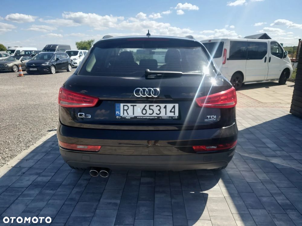 Audi Q3 2.0 TDI Quattro Design S tronic - 4