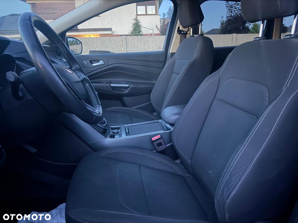 Ford Kuga 1.5 EcoBoost 2x4 SYNC - 23