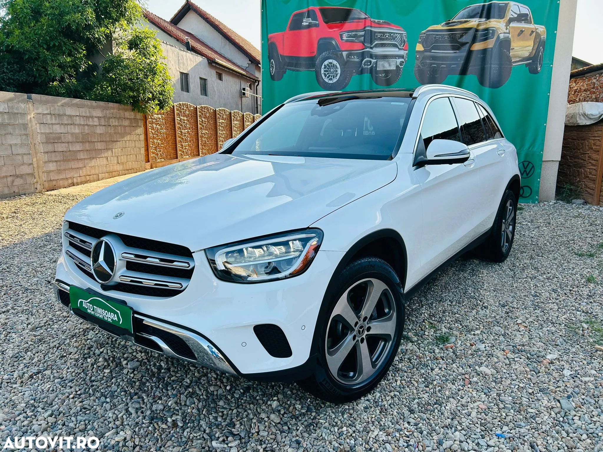 Mercedes-Benz GLC - 3