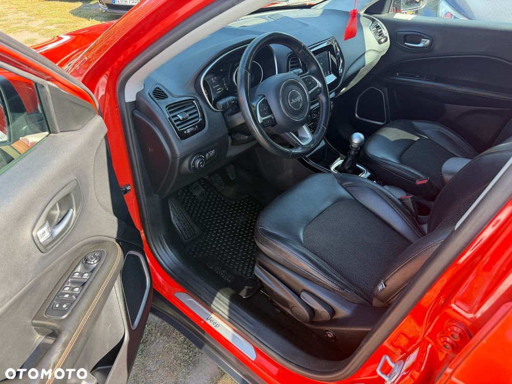 Jeep Compass 1.4 TMair Limited FWD S&S - 29