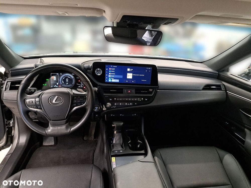 Lexus ES - 8
