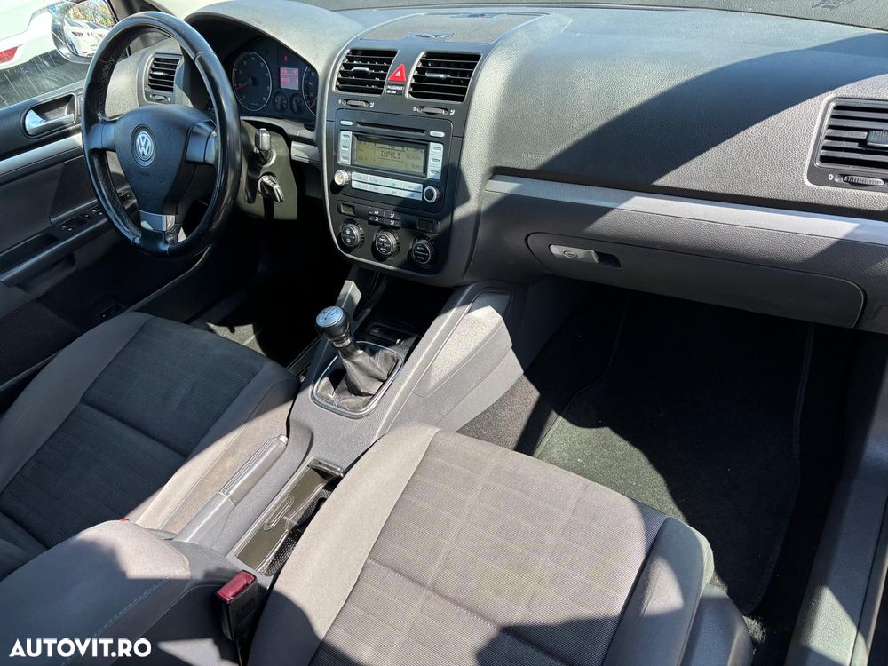 Volkswagen Golf 1.4 - 7