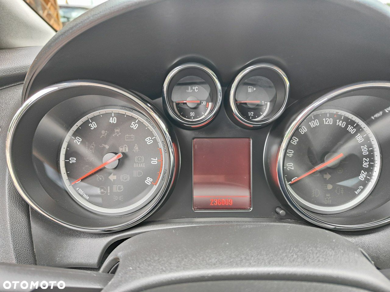 Opel Astra - 9