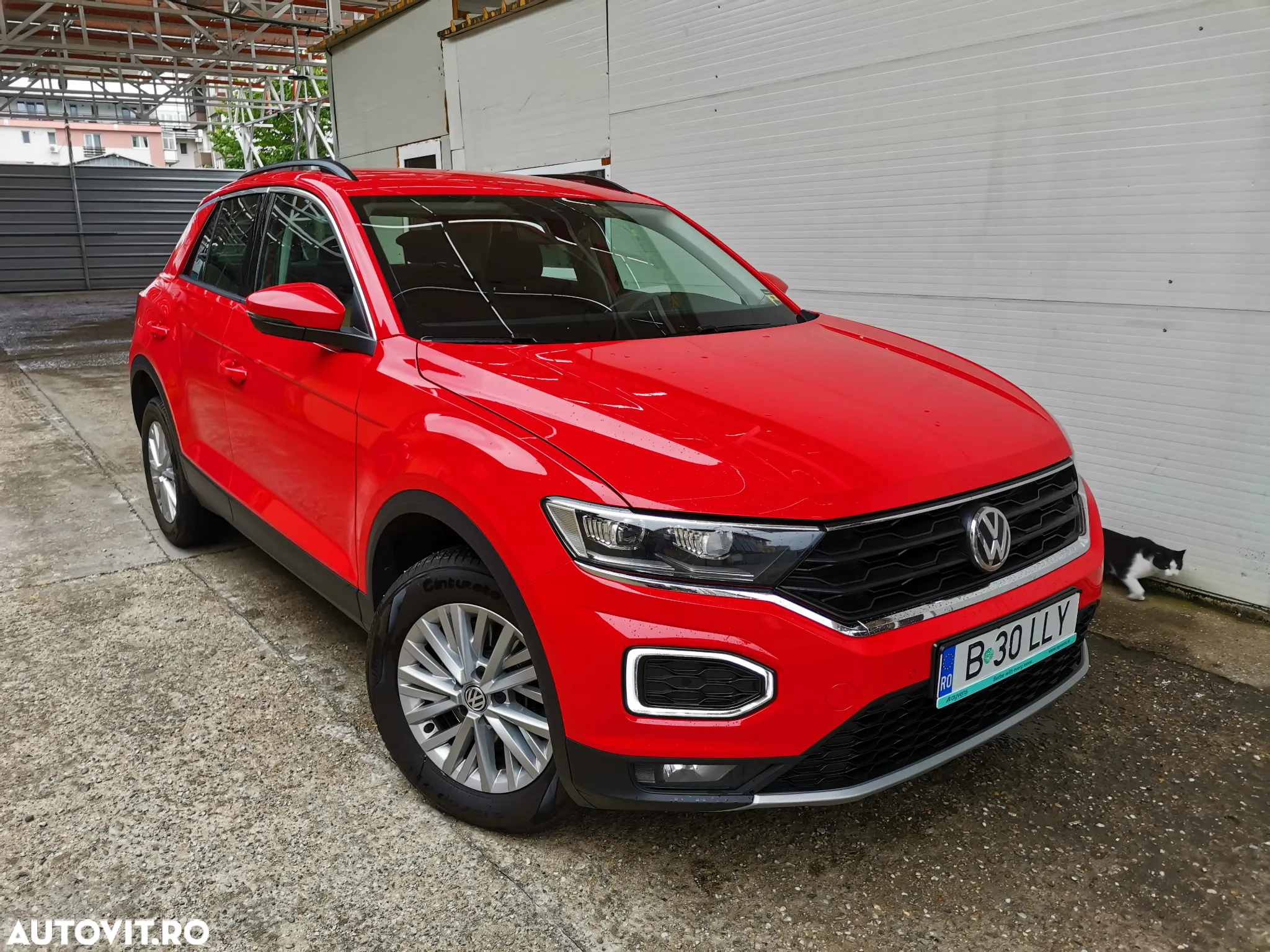 Volkswagen T-ROC 2.0 TDI DSG Design - 32
